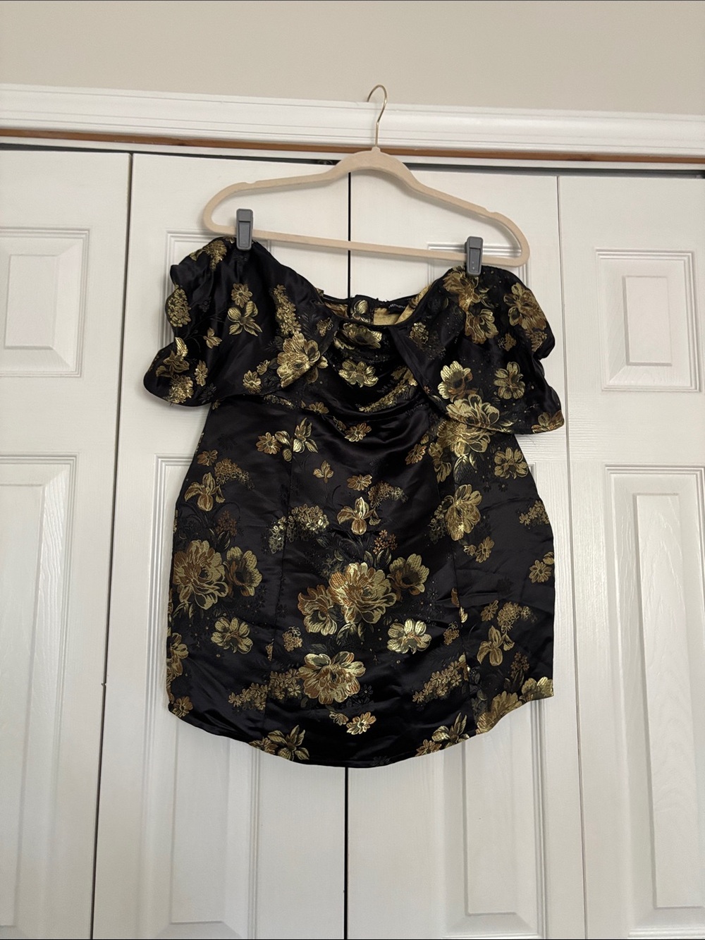 PrettyLittleThing Black Off-Shoulder Top with Gold Floral Jacquard
